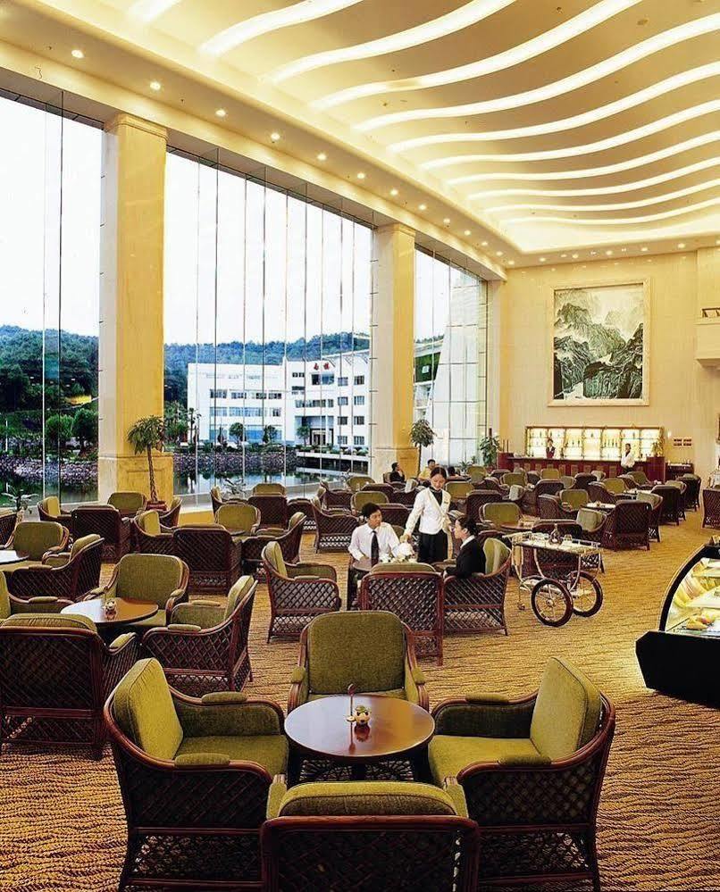Dolton Resort Tongshenghu Чанша Екстериор снимка